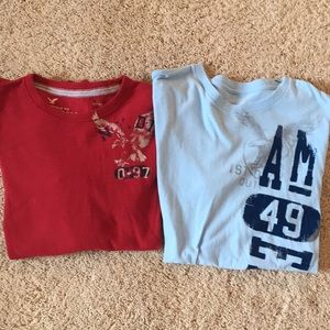 2 Men’s American Eagle Outfitters size M shirts